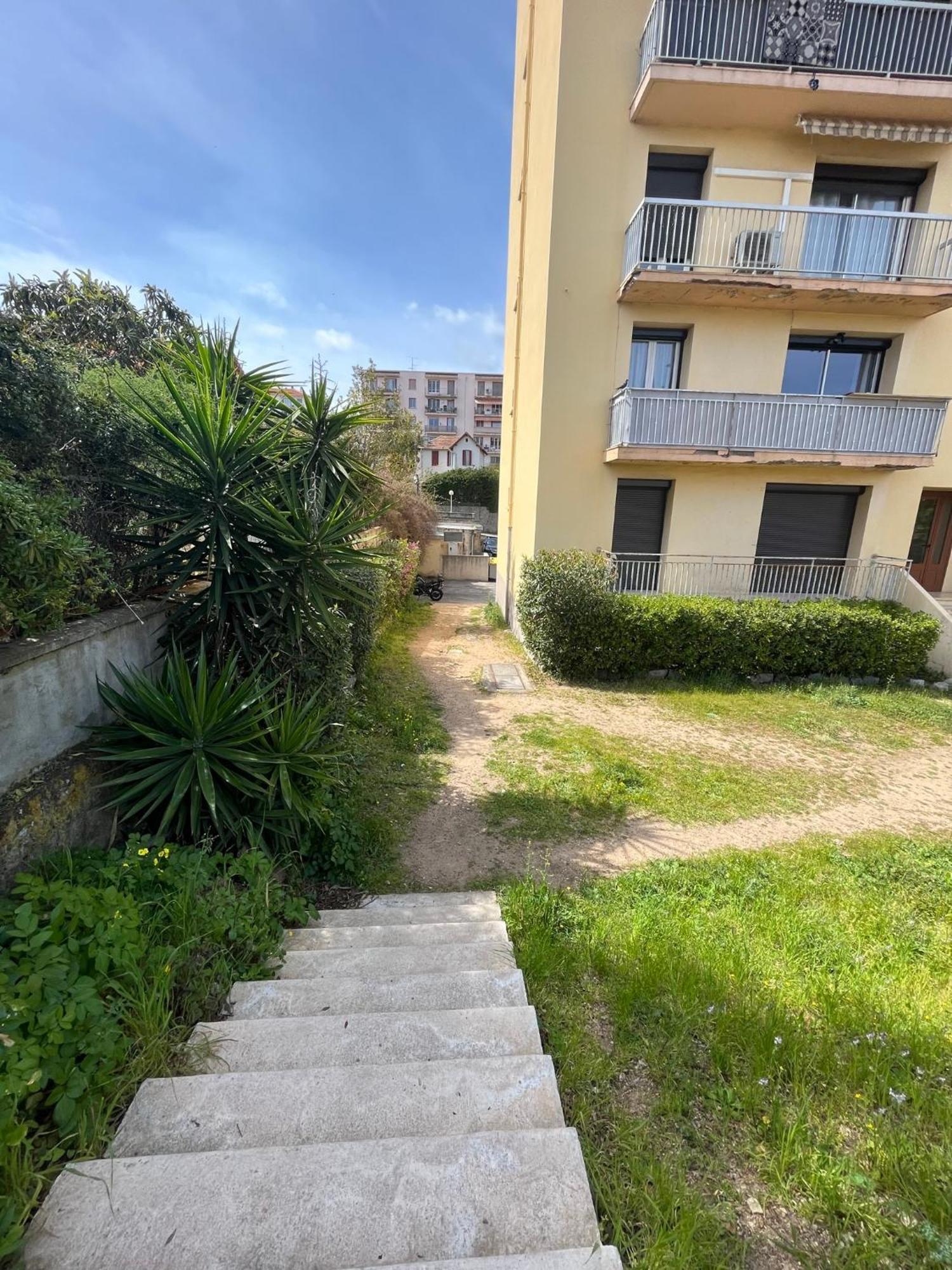 Superbe T2 Avec Place De Parking Ajaccio  Exterior foto